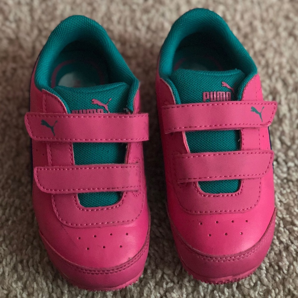 Puma Sneakers